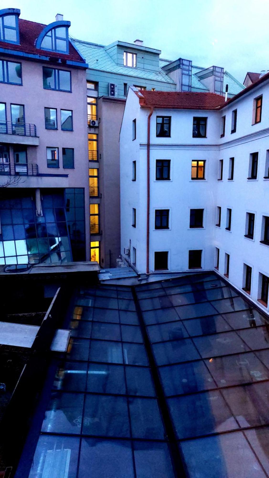 Michael'S Gate Large Apartment In A 15Th-Century Building, Old Town Bratislava Exteriér fotografie